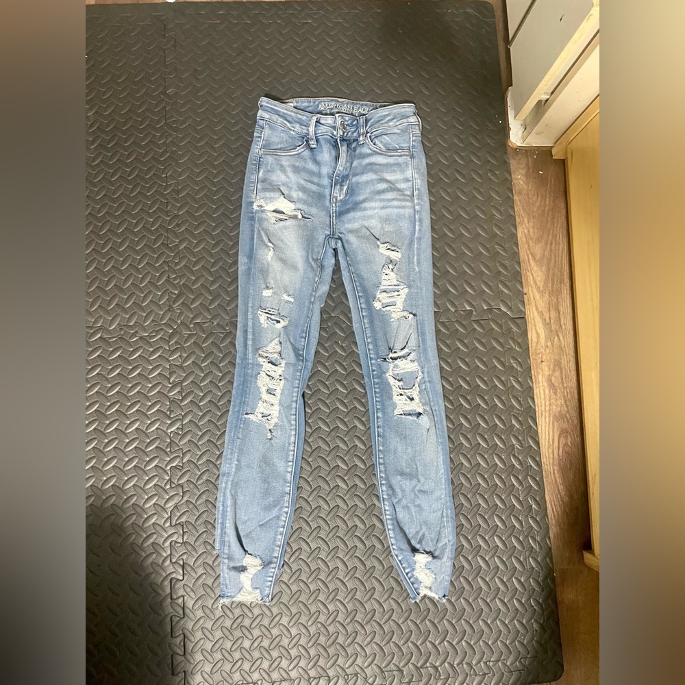 Women’s AE ripped hi-rise jeggings size 0 short